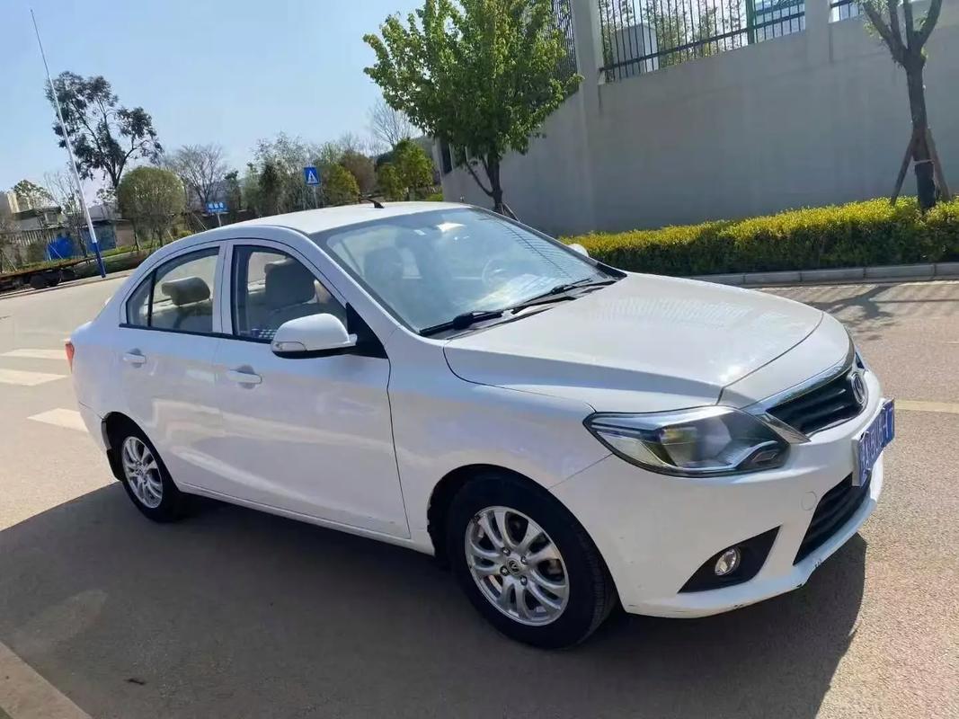 长安悦翔v3详细参数/长安悦翔v3技术参数