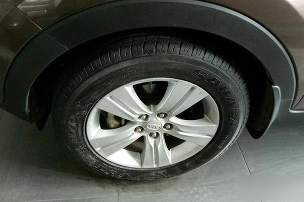 起亚轮胎型号和价格／起亚轮胎尺寸是多少