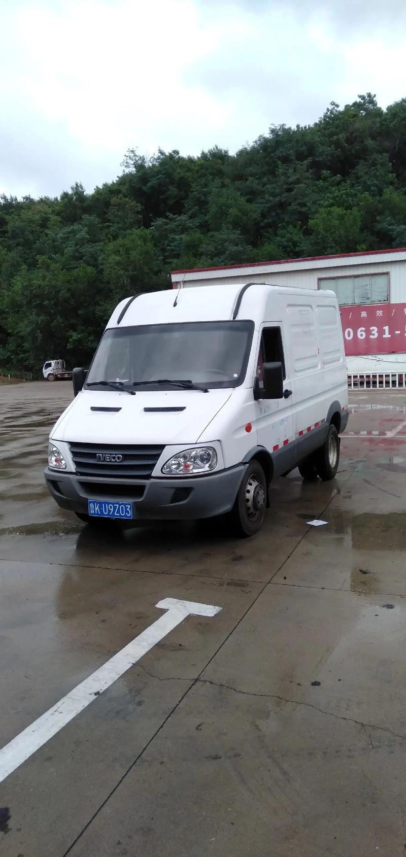 依维柯5米9车价格及图片,依维柯599米货车