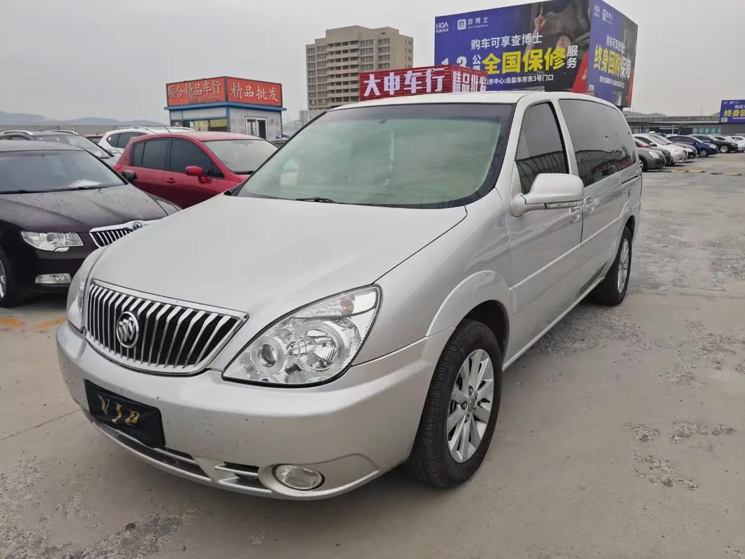 gr8汽车别克多少钱(别克g8多少钱一台)