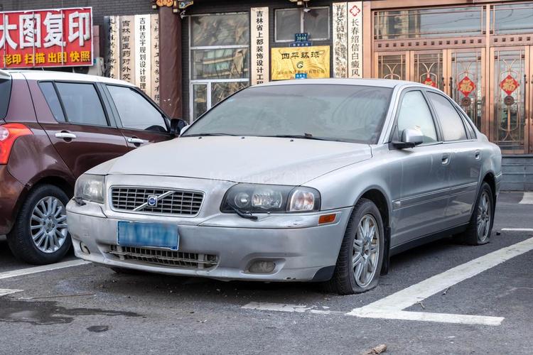 沃尔沃s80老款 沃尔沃s80老款多重