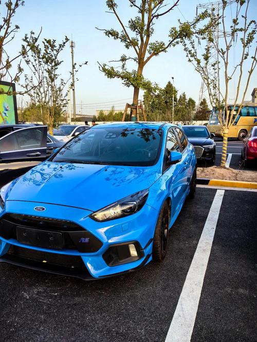 福克斯rs2020款价格(福克斯rs最新款)