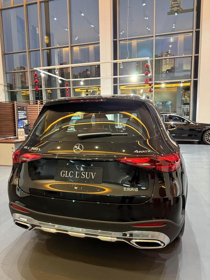 奔驰glc落地价,奔驰glc300落地价多少万左右