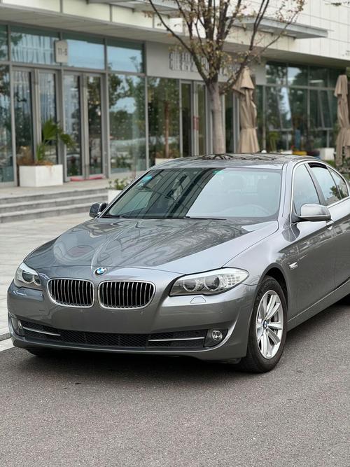 宝马523油耗非常高,宝马523油耗非常高吗