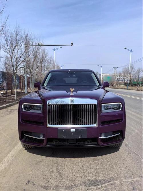 库里南劳斯莱斯suv图片(劳斯莱斯库里南billionaire)