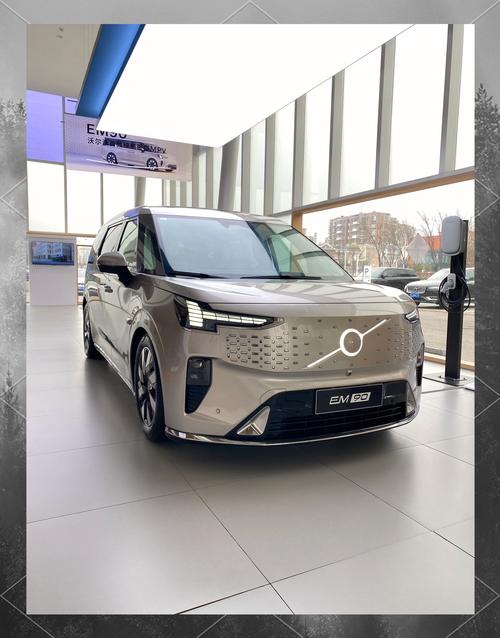 【沃尔沃有混动车型吗,沃尔沃的混合动力车是哪个车型】