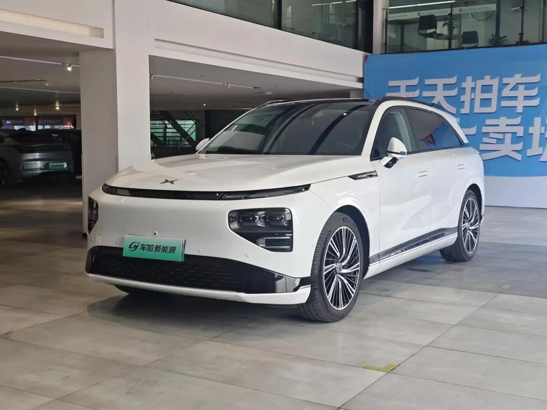 小鹏电动汽车g3价格 小鹏电动汽车g3价格及图片