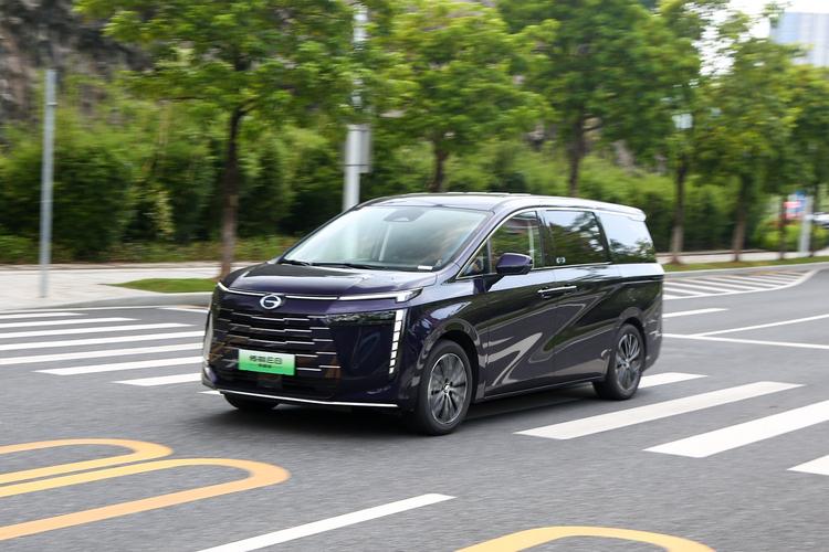 传祺e8 传祺e8插电混动